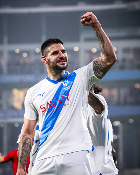 始终坚持高 始终坚持高